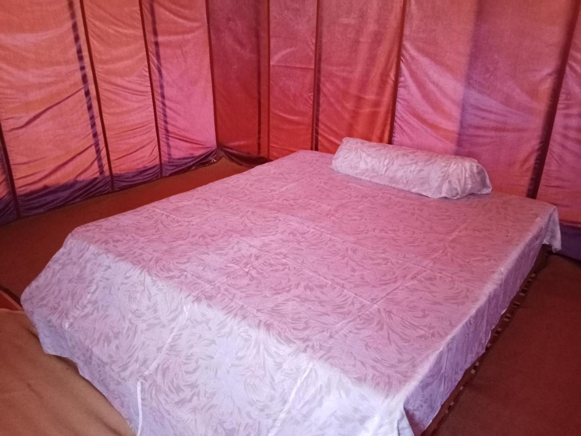 Bivouac Cote-Iriki Otel Foum Zguid Dış mekan fotoğraf